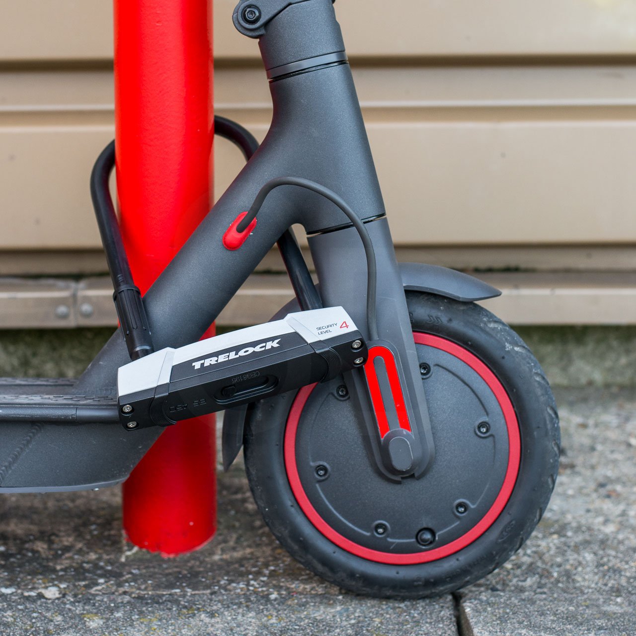 u lock electric scooter